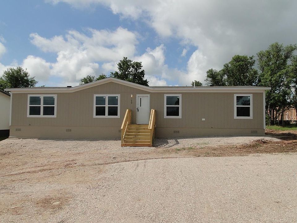 1st image of 140 Brianna Cir