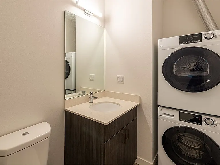 Sienna Apartments — Photo 8