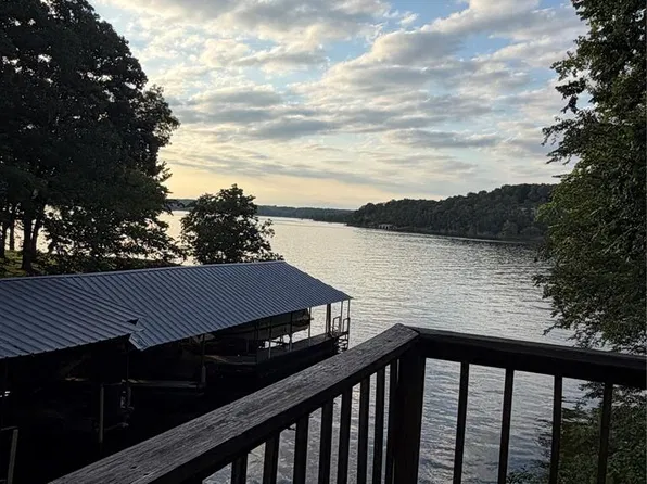 677 Lighthouse Point Rd, Eucha, OK 74342