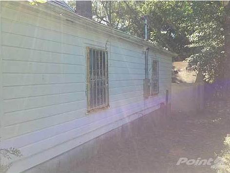 4th image of 215 Willow St