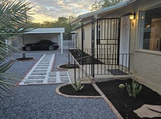 2551 E Lind Rd #B, Tucson, AZ 85716