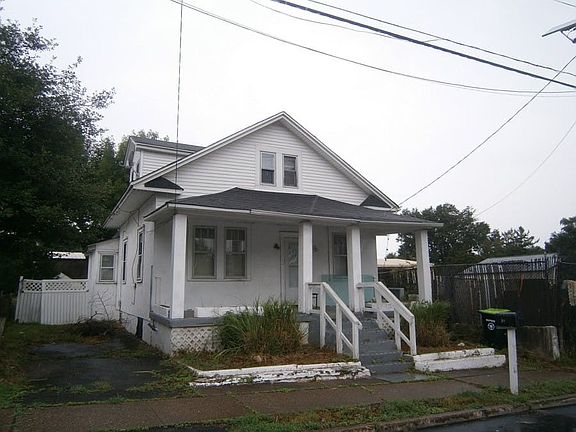 5th image of 311 Hazel Ave