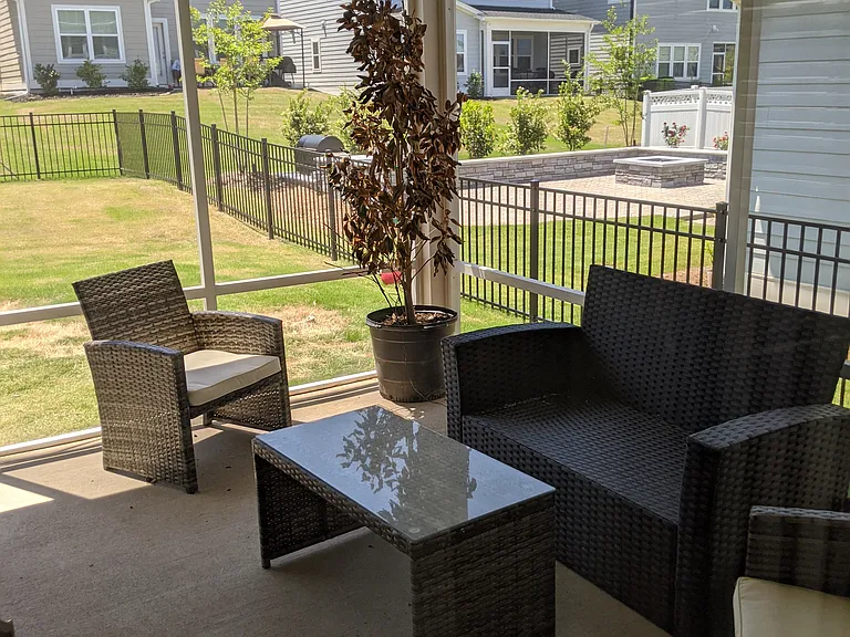 325 Ivy Arbor Way — Photo 12