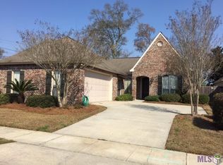 13141 Woodridge Ave, Baton Rouge, LA 70809