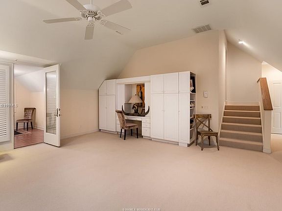 3rd image of 1 Cotton Hall Ln