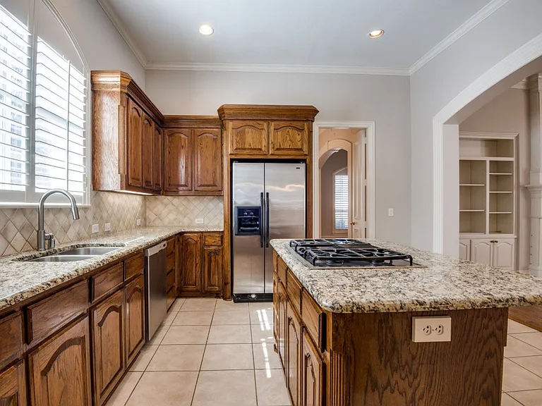 8100 Davidson Dr — Photo 11