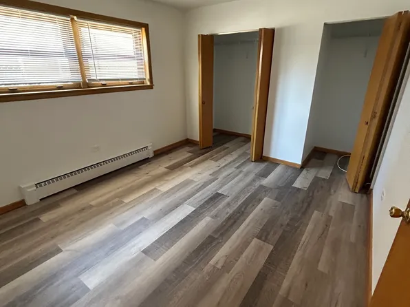 8057 W Churchill Ave #1B, Niles, IL 60714