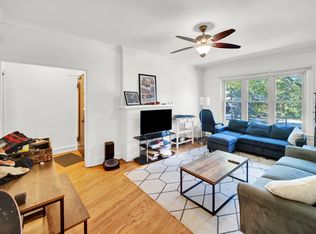 2225 Ridge Ave APT 2N, Evanston, IL 60201