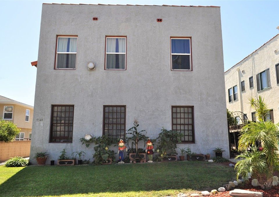 2nd image of 1341 W 9th St