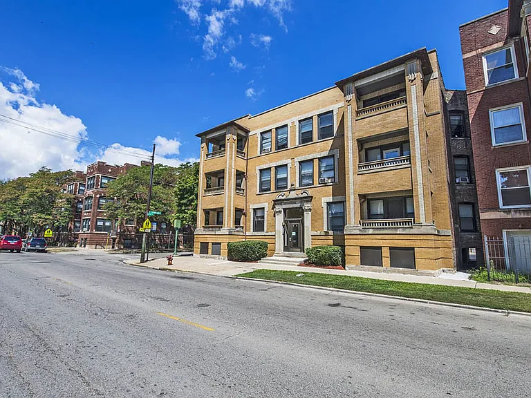 5047 S Champlain Ave #634-E — Photo 16