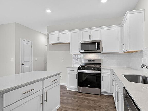 6th image of this home