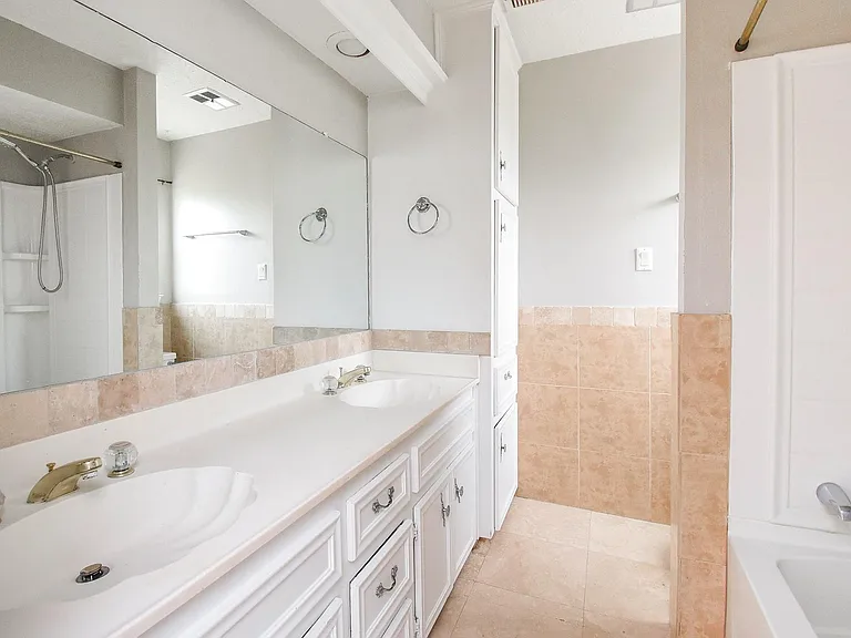 1709 Beaver Springs Ct — Photo 11