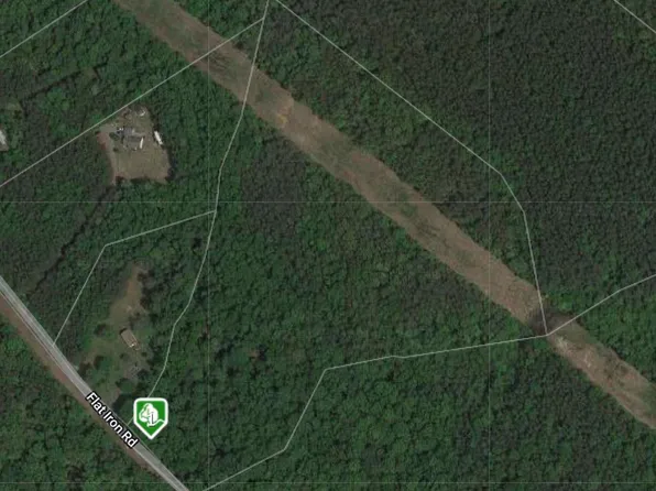 Flat Iron Rd, Montross, VA 22520