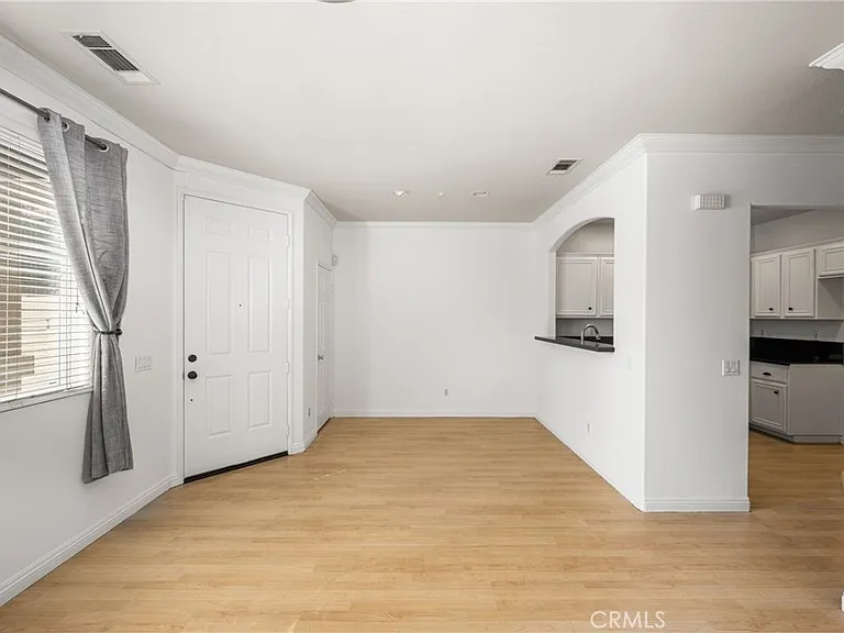 24 Crestline #103 — Photo 10