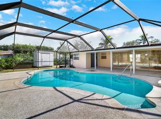 1215 22nd Ave N, Naples, FL 34103