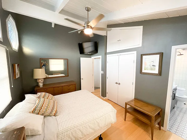 136 Henlopen Dr — Photo 26