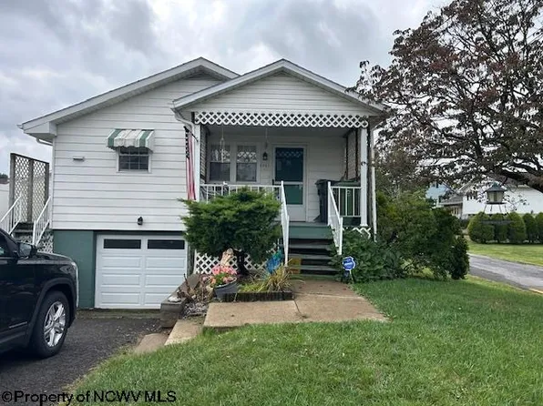 1341 Fenwick Ave, Morgantown, WV 26505