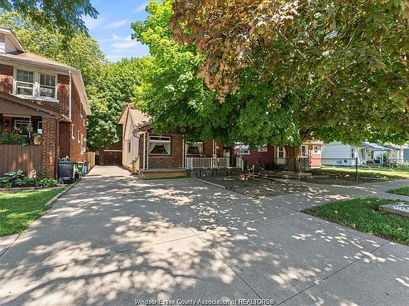 2nd image of 3648 King St