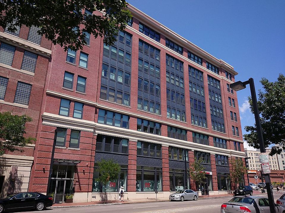 2nd image of 285 Columbus Ave #808