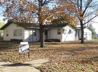 504 Washington Ave E, Albia, IA 52531