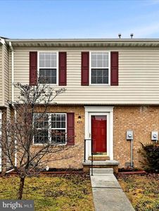 425 Surrey Club Ln, Stephens City, VA, 22655