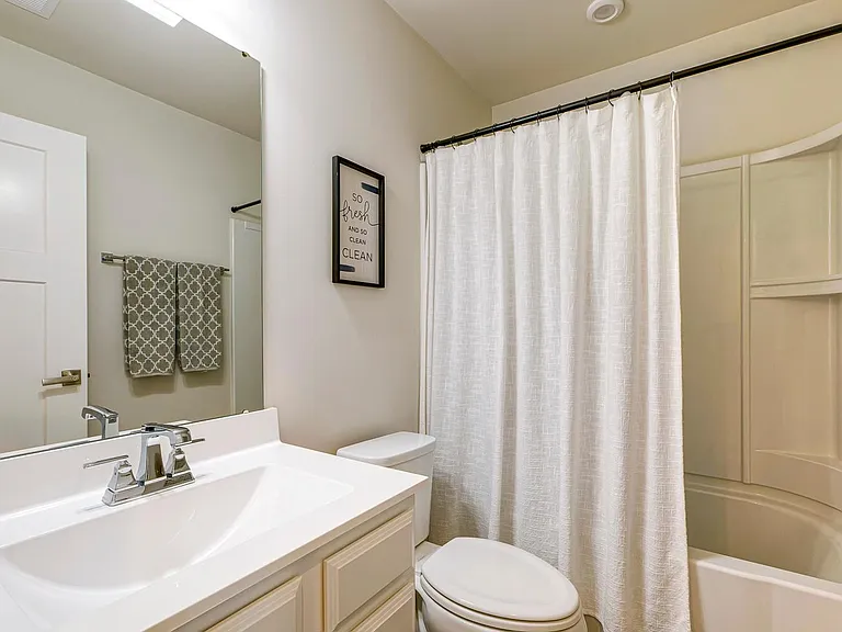 241 Misty Pike Dr — Photo 43
