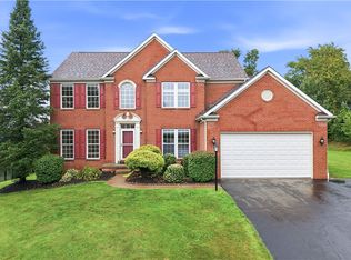 237 Field Club Cir, Mc Kees Rocks, PA 15136