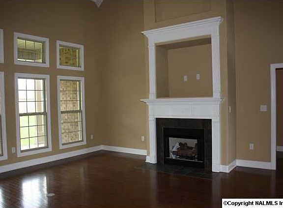 4th image of 18 Old Cove Pl