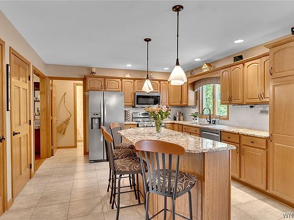 5th image of 4475 Richwood Dr
