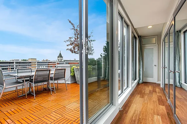 Sold by Hudson Place Realty | media 4