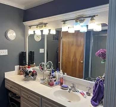 190 E Poplar St — Photo 5
