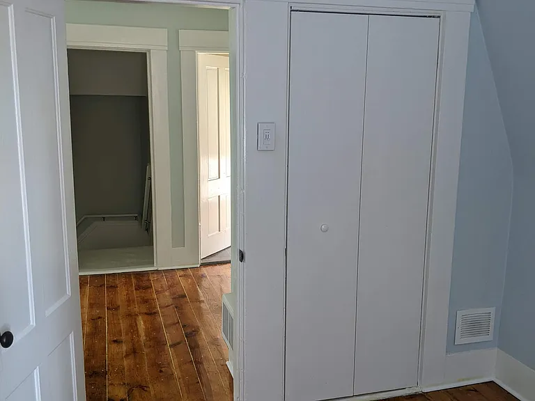 256 Cedar St — Photo 13