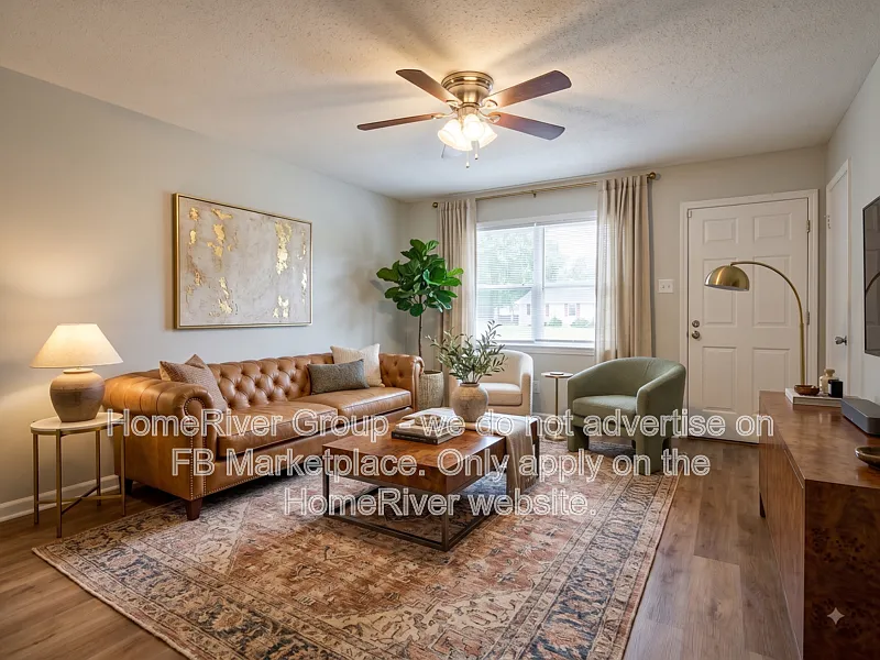 3 bed, 1.0 bath, 1034 sqft, $1,325 — Photo 2