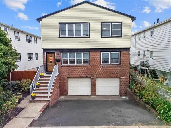 104 E 26th St, Bayonne, NJ 07002