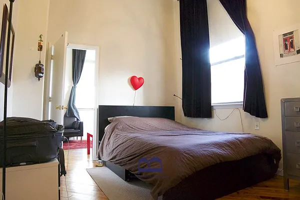 Rented by Simply Brooklyn Realty Inc | media 4