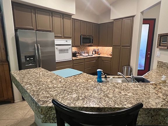 3rd image of 76668 Kybar Rd