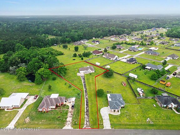 2nd image of 25 Apache Dr