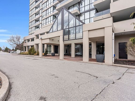 4th image of 5 Rowntree Rd #1403