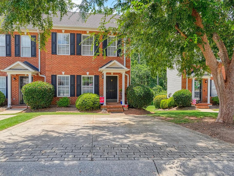 1st image of 365 Rexford Dr