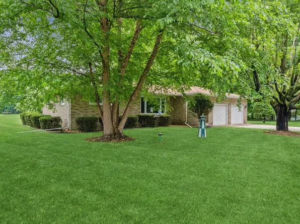 13613 Log Cabin Rd, Three Oaks, MI 49128