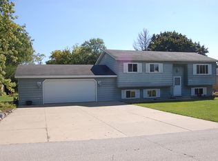 3217 Cornell Rd, Waukegan, IL 60087