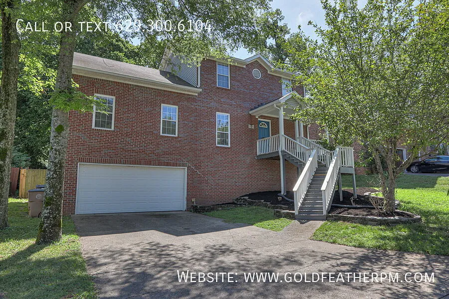 Awesome and Spacious 4 Bed/3 Bath Home for Rent in Conveniently Located Nashville Woodlands Neigh... — Photo 4