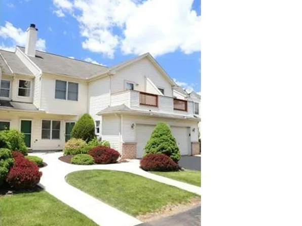 163 Lindfield Cir, Macungie, PA 18062