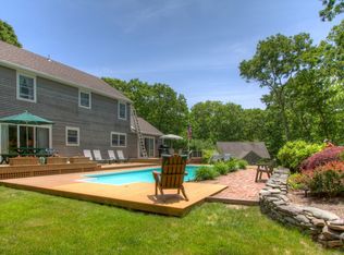 121 Wilderness Trl, Southampton, NY 11968