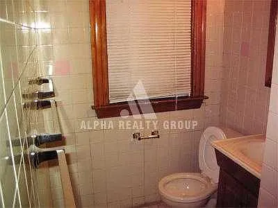 4 bed, 1.5 bath, $2,900 — Photo 4