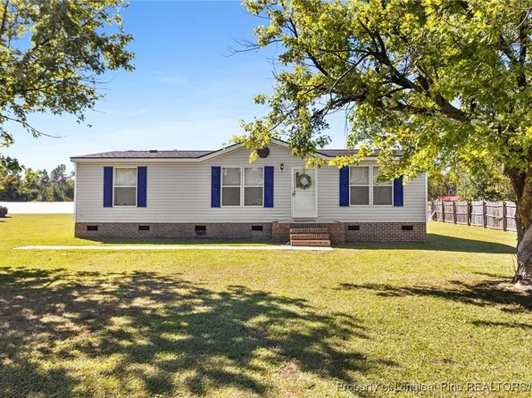 1334 E Green Springs Rd, Parkton, NC 28371