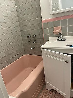 3rd image of 328 E 90th St APT 2C