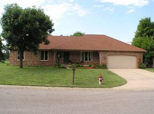 2349 N Winstead Cir, Wichita, KS 67226