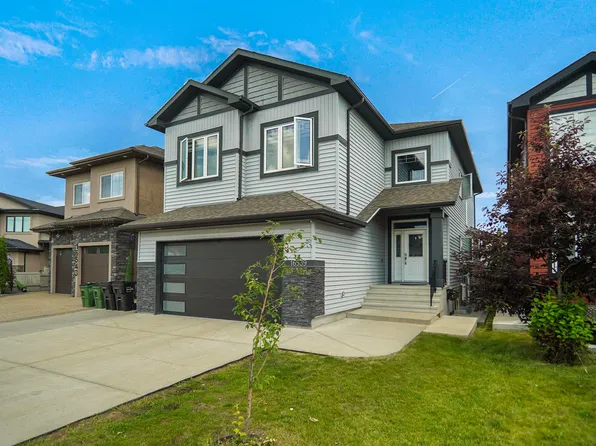 16539 132nd St NW, Edmonton, AB T6V 0J4
