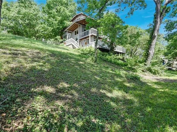 14 AND 15 L Street, Lake Lotawana, MO 64086